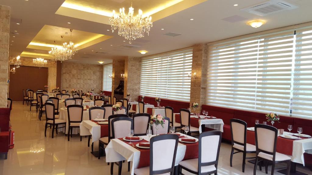 Salis Hotel si Restaurant Turda