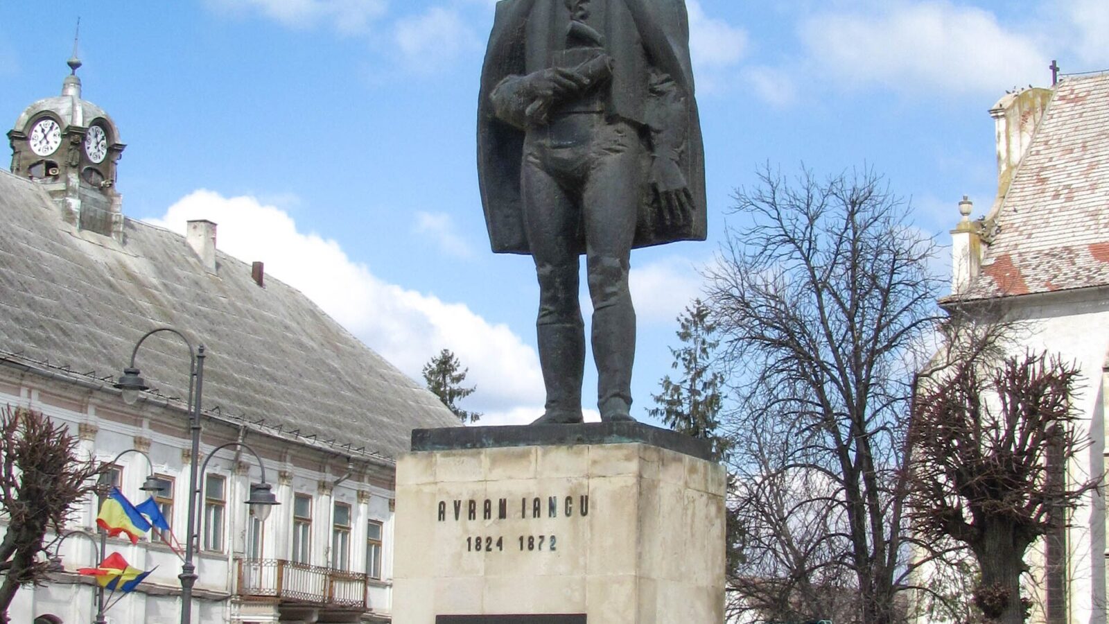 Statuia lui Avram Iancu din Turda