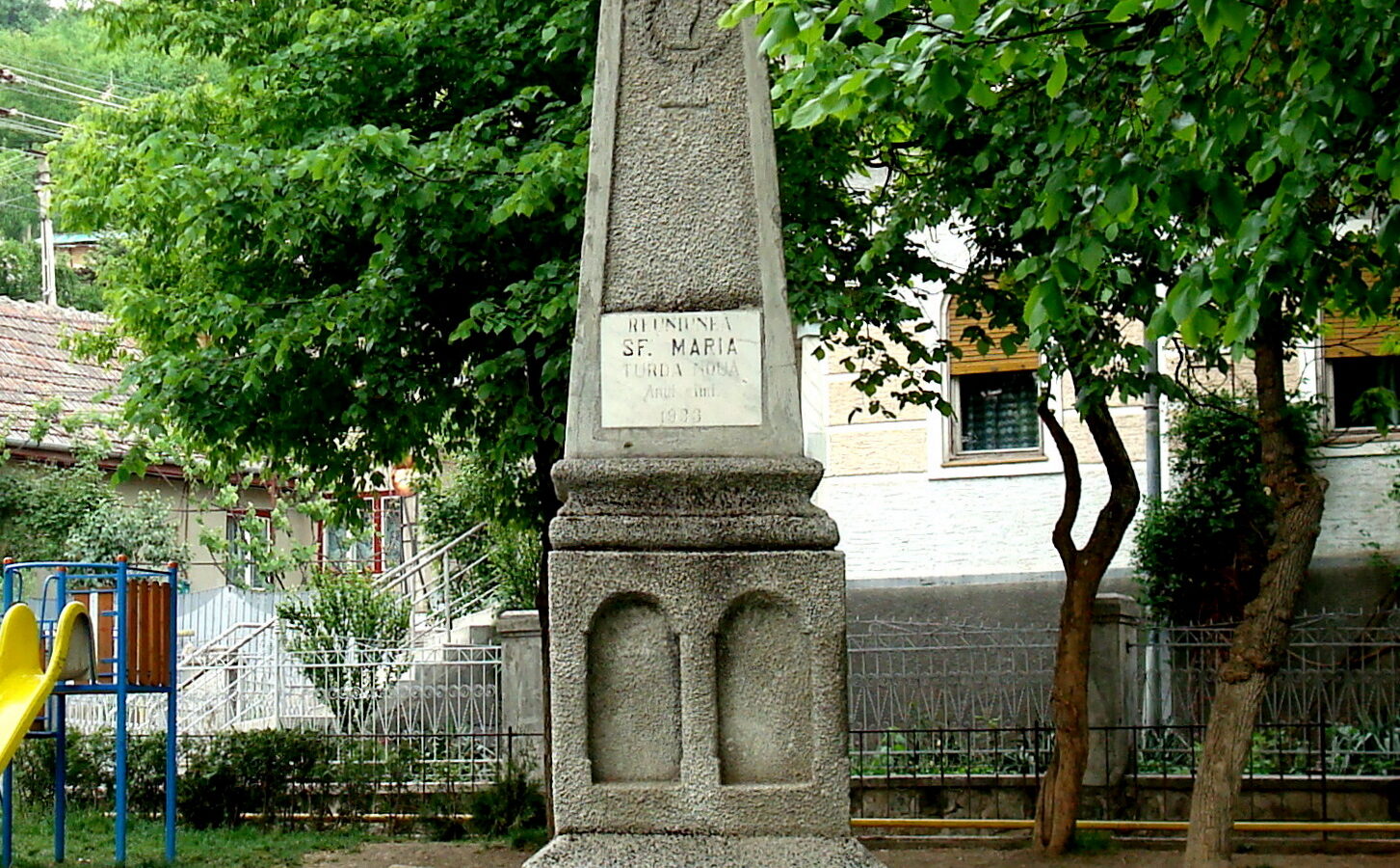 Monumentul Reuniunii Sfânta Maria